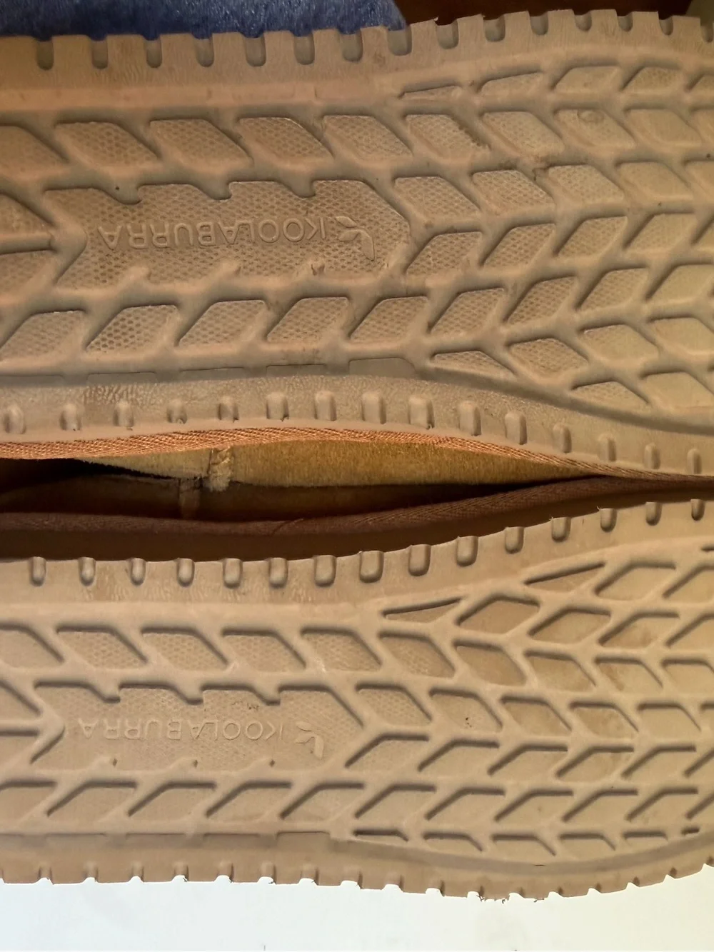 Koolaburra toes have